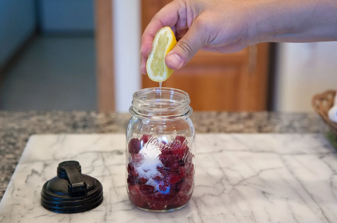 Italian Raspberry Coulis (Easy Mason Jar Recipe)